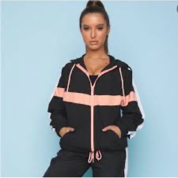 Limited Edition Sarah’s Day x WFA Premium Windbreaker - Picture 4 of 5